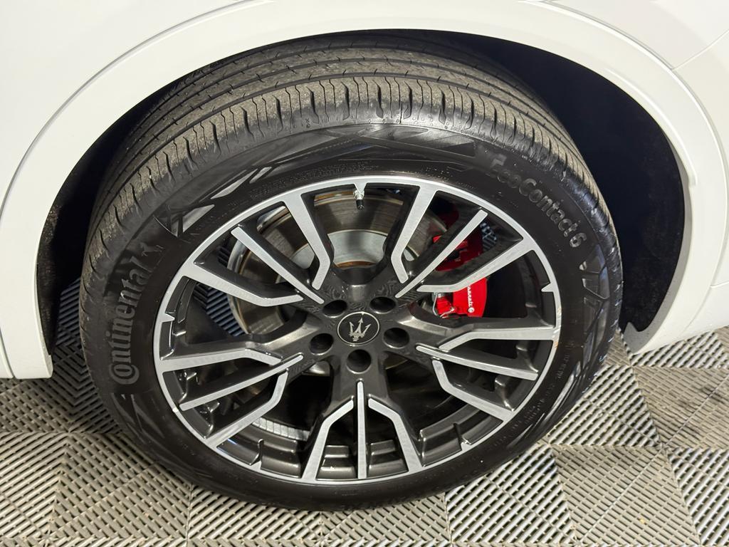 used 2024 Maserati Grecale car, priced at $44,990