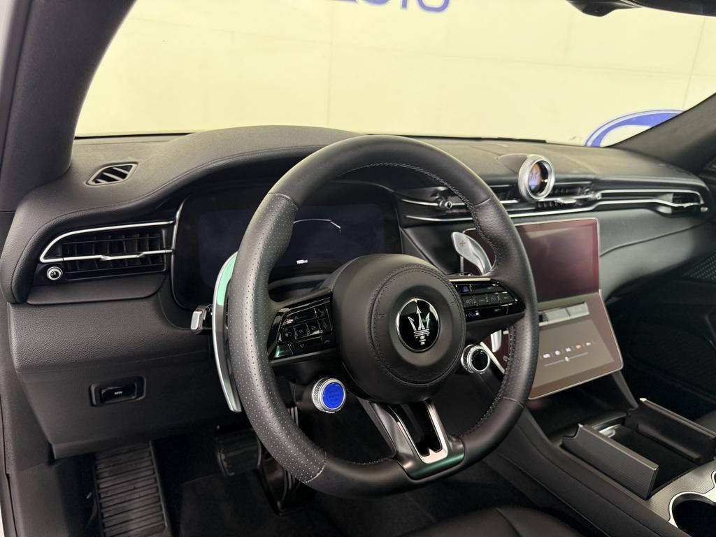 used 2024 Maserati Grecale car, priced at $44,990
