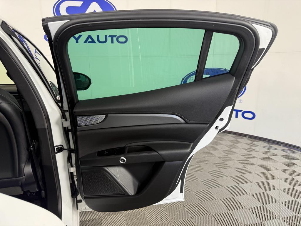 used 2024 Maserati Grecale car, priced at $44,990