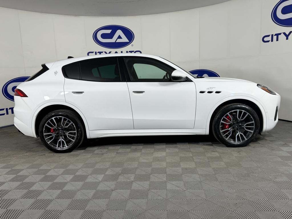 used 2024 Maserati Grecale car, priced at $44,990