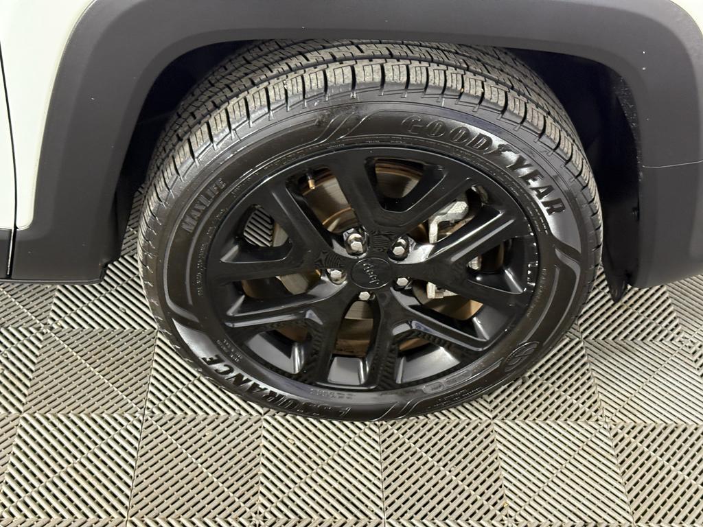 used 2019 Jeep Renegade car, priced at $15,995