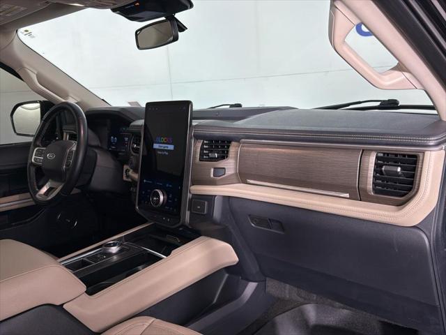 used 2022 Ford Expedition car, priced at $43,422