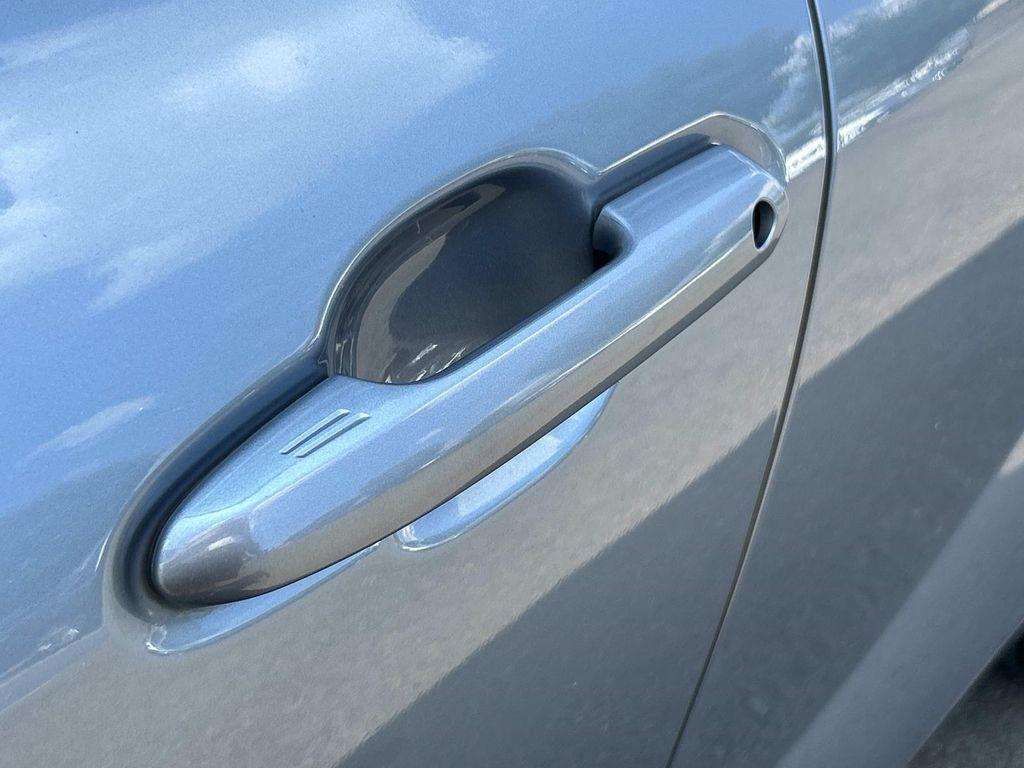 used 2020 Toyota Highlander car, priced at $29,580