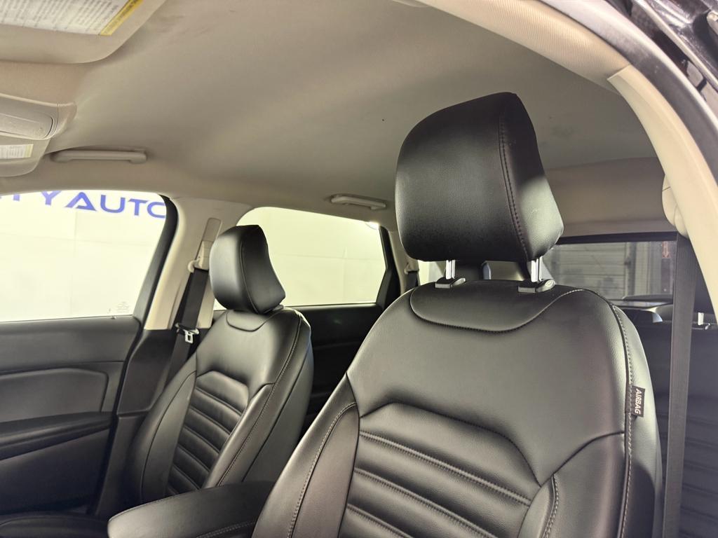 used 2024 Ford Edge car, priced at $22,986