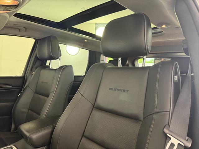 used 2021 Jeep Grand Cherokee car, priced at $35,995