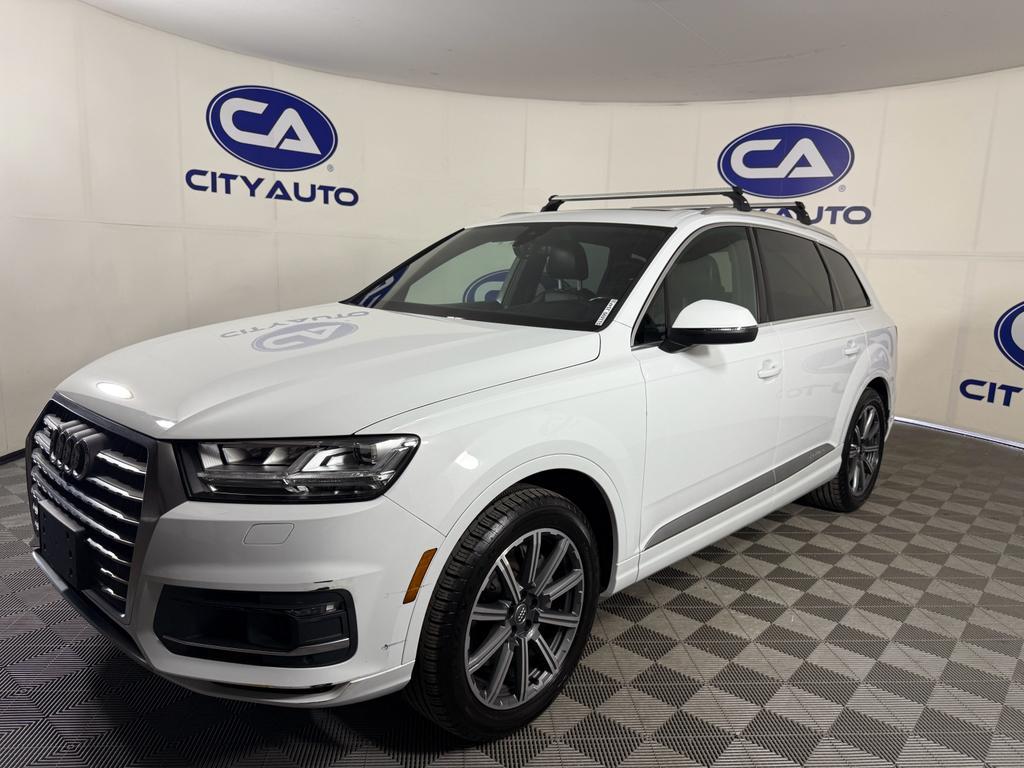 used 2017 Audi Q7 car, priced at $22,400