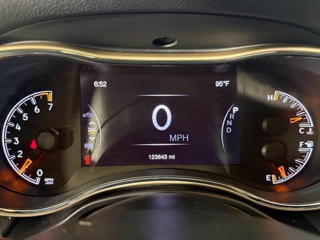 used 2017 Jeep Grand Cherokee car, priced at $14,995