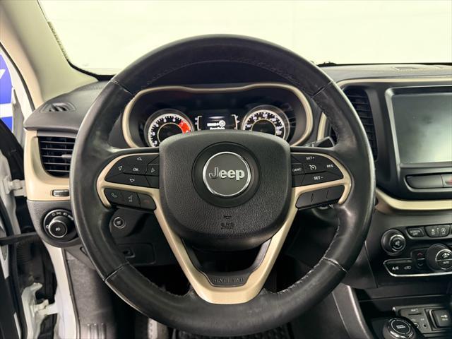 used 2016 Jeep Cherokee car