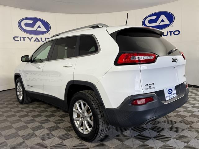 used 2016 Jeep Cherokee car