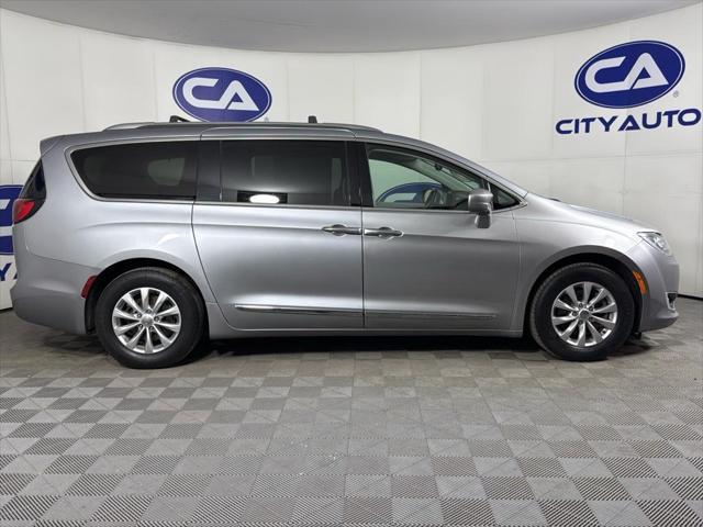 used 2018 Chrysler Pacifica car, priced at $14,382