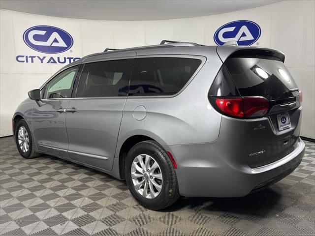 used 2018 Chrysler Pacifica car, priced at $14,382