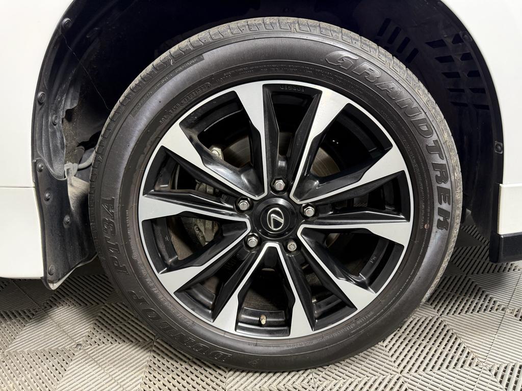 used 2021 Lexus LX 570 car, priced at $61,000