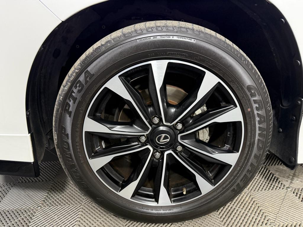 used 2021 Lexus LX 570 car, priced at $61,000