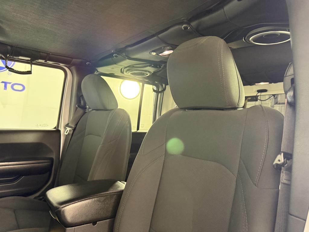 used 2018 Jeep Wrangler Unlimited car, priced at $25,995