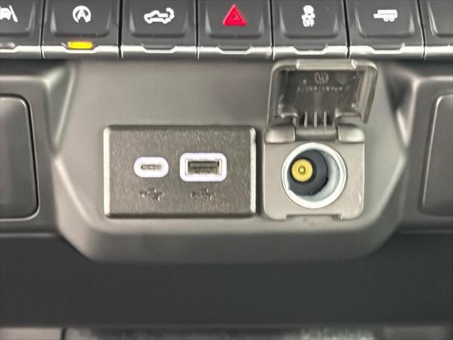 used 2024 Chevrolet Silverado 1500 car, priced at $33,800