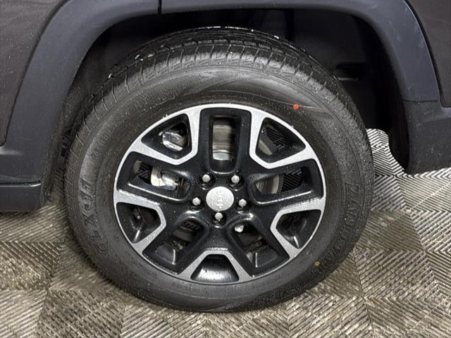 used 2022 Jeep Compass car