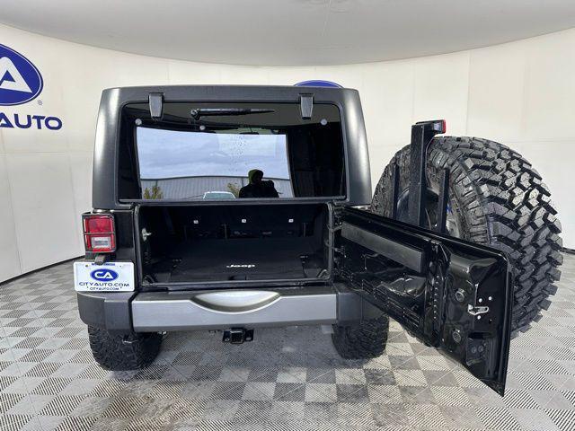 used 2015 Jeep Wrangler Unlimited car, priced at $19,995