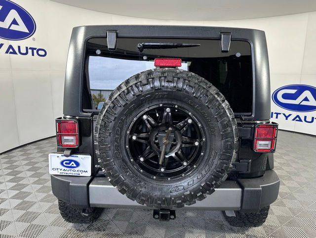 used 2015 Jeep Wrangler Unlimited car, priced at $19,995