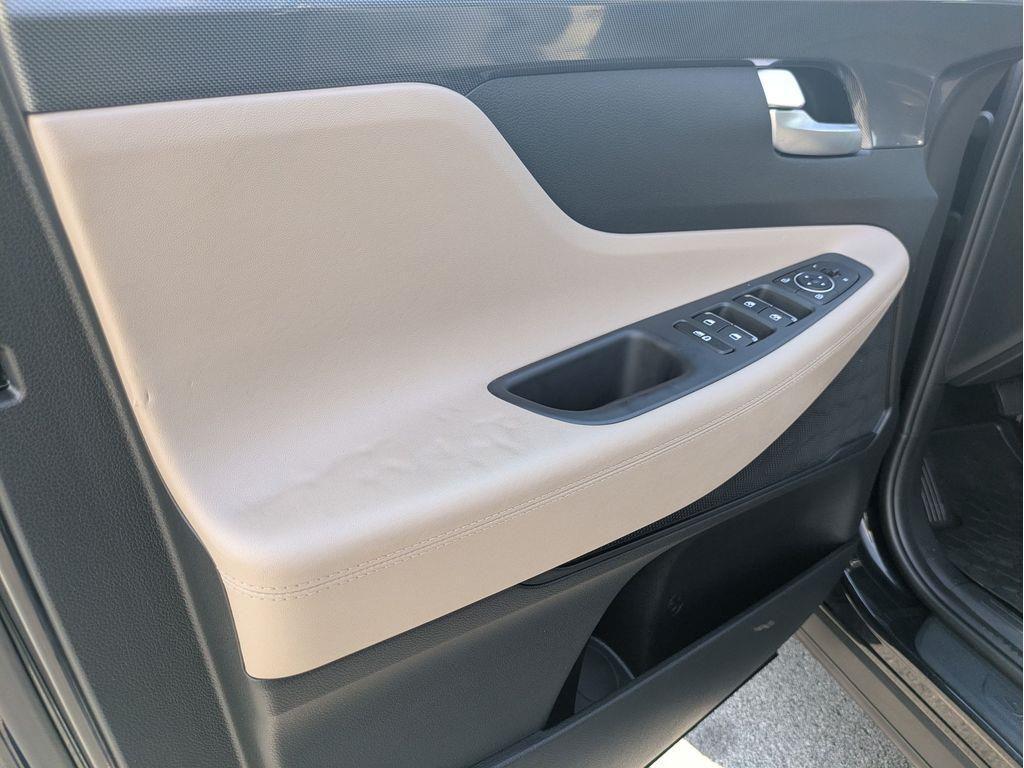 used 2023 Hyundai Santa Fe car, priced at $18,900