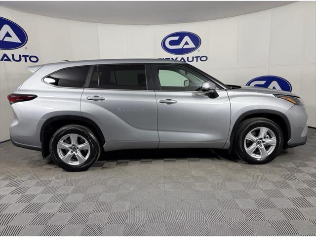 used 2024 Toyota Highlander car, priced at $36,432