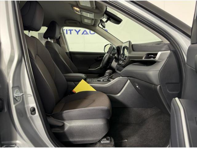 used 2024 Toyota Highlander car, priced at $36,432