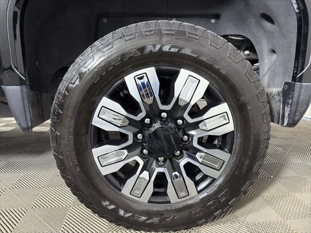 used 2024 GMC Sierra 2500 car, priced at $75,800