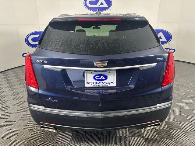 used 2017 Cadillac XT5 car, priced at $15,990