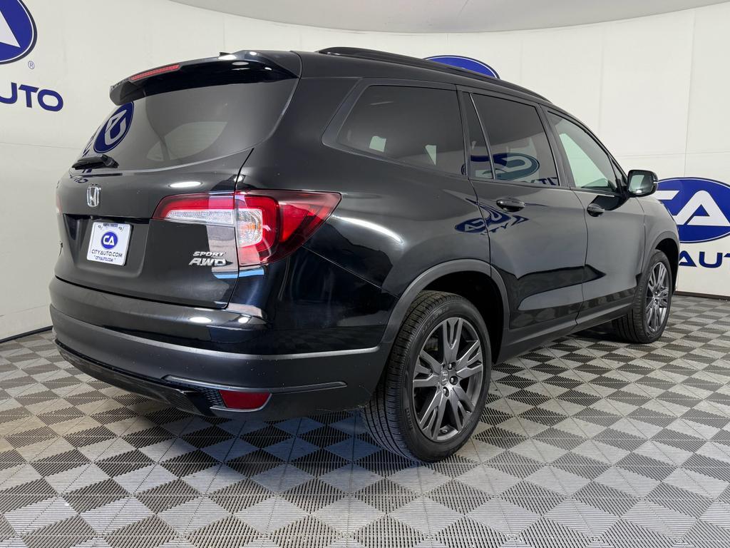 used 2022 Honda Pilot car, priced at $28,496