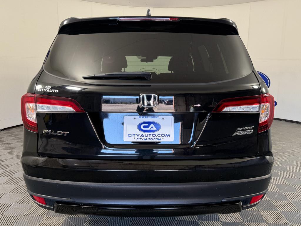 used 2022 Honda Pilot car, priced at $28,496
