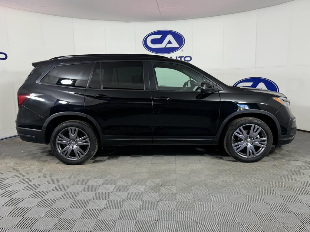 used 2022 Honda Pilot car, priced at $28,496