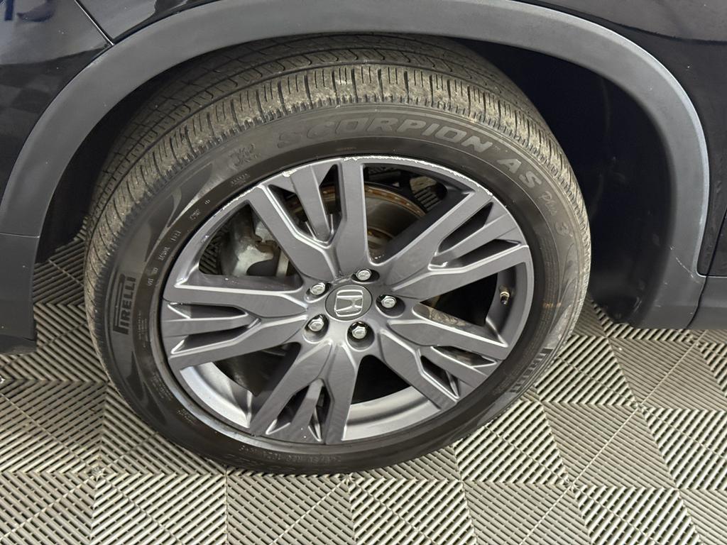 used 2022 Honda Pilot car, priced at $28,496