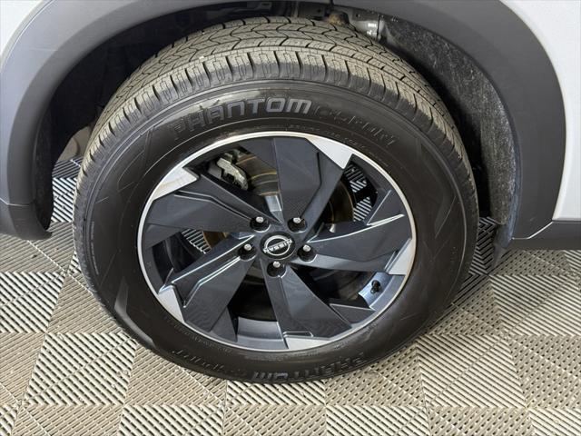used 2024 Nissan Rogue car, priced at $26,800
