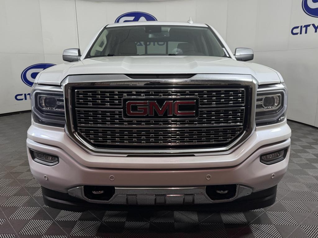 used 2018 GMC Sierra 1500 car, priced at $24,995