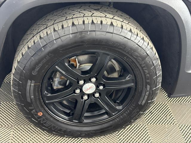 used 2023 GMC Acadia car, priced at $31,990