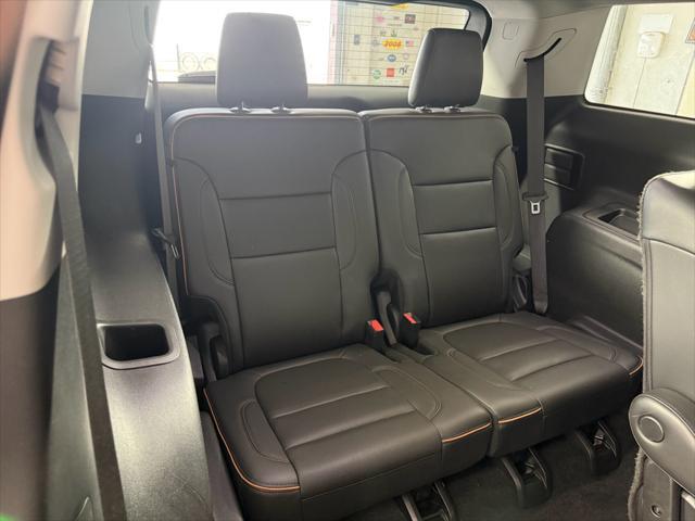 used 2023 GMC Acadia car, priced at $31,990