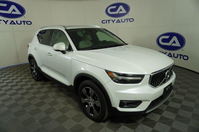 used 2021 Volvo XC40 car, priced at $24,995