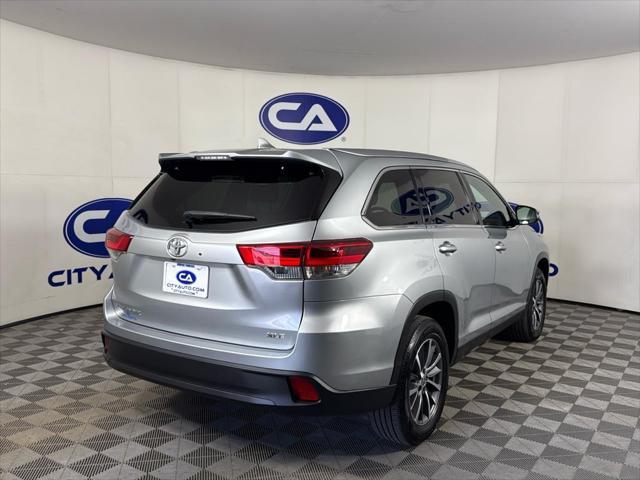used 2019 Toyota Highlander car, priced at $28,995