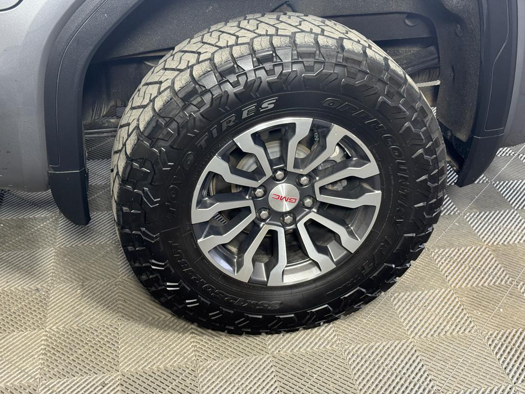 used 2019 GMC Sierra 1500 car, priced at $36,800