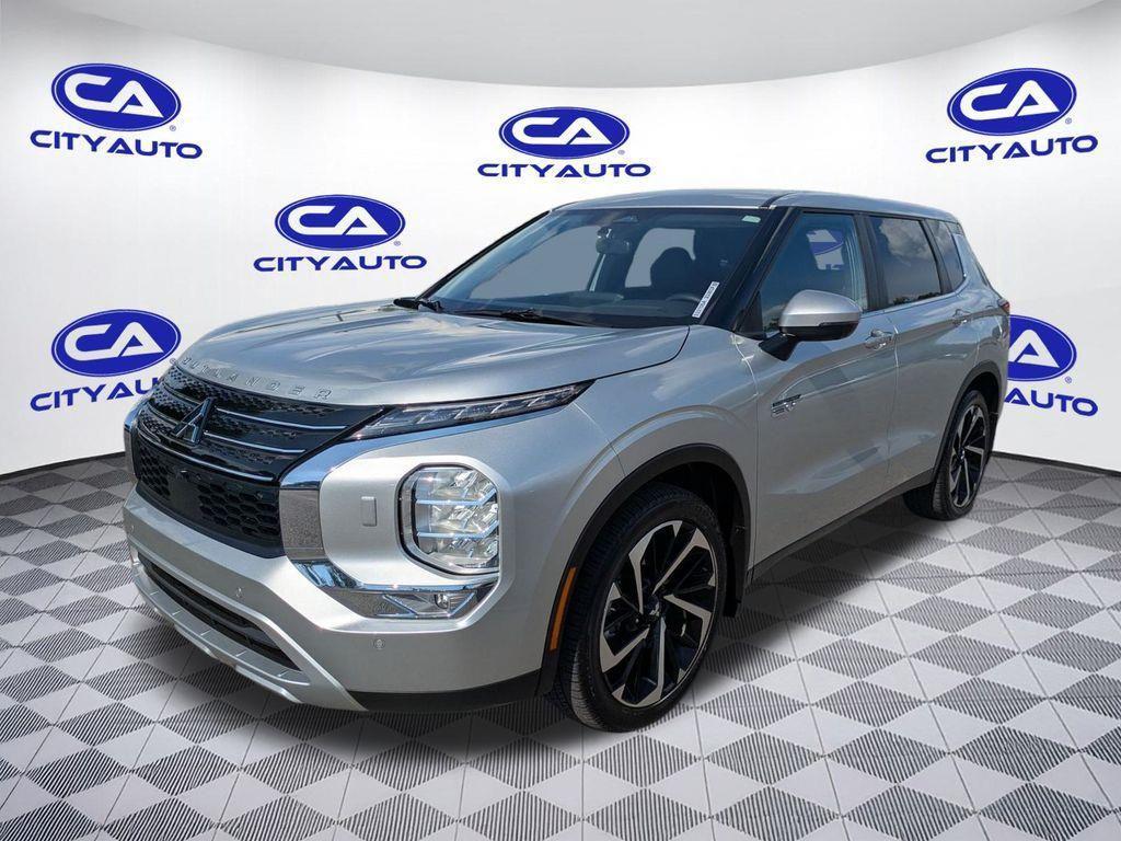 used 2024 Mitsubishi Outlander PHEV car, priced at $25,900