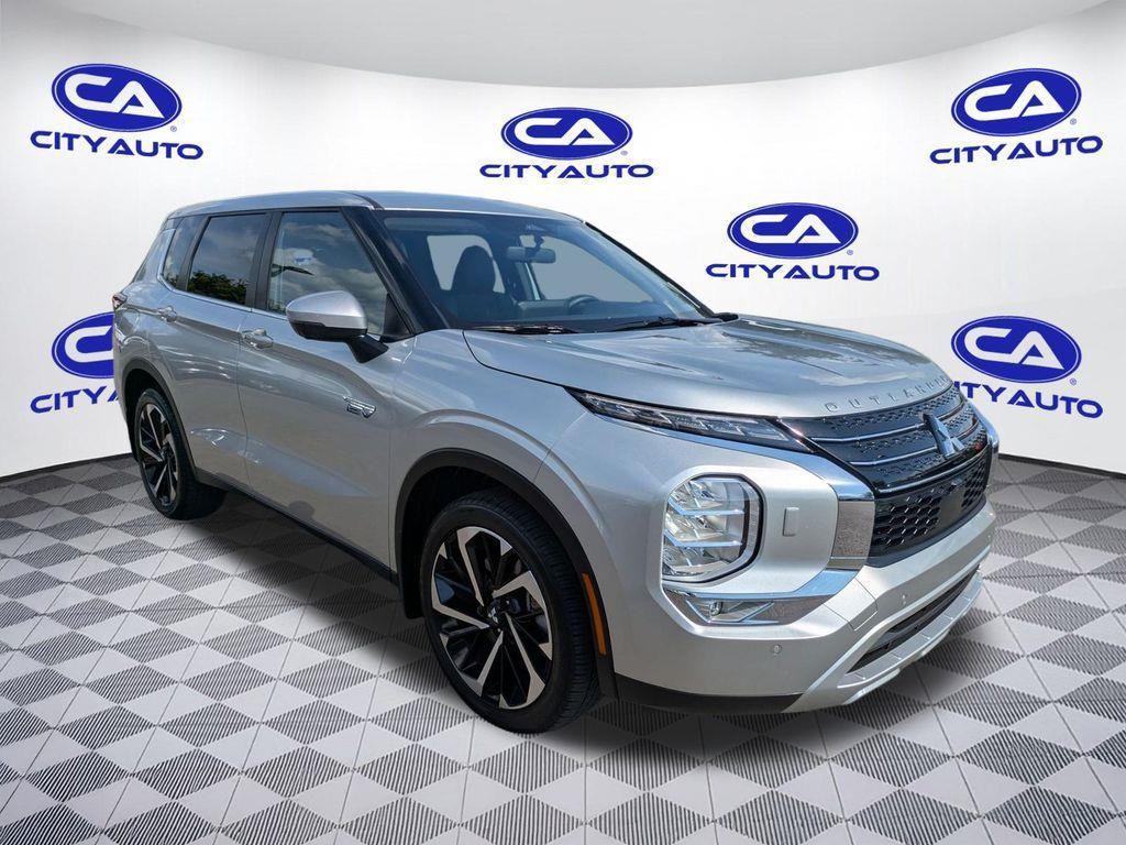 used 2024 Mitsubishi Outlander PHEV car, priced at $25,900