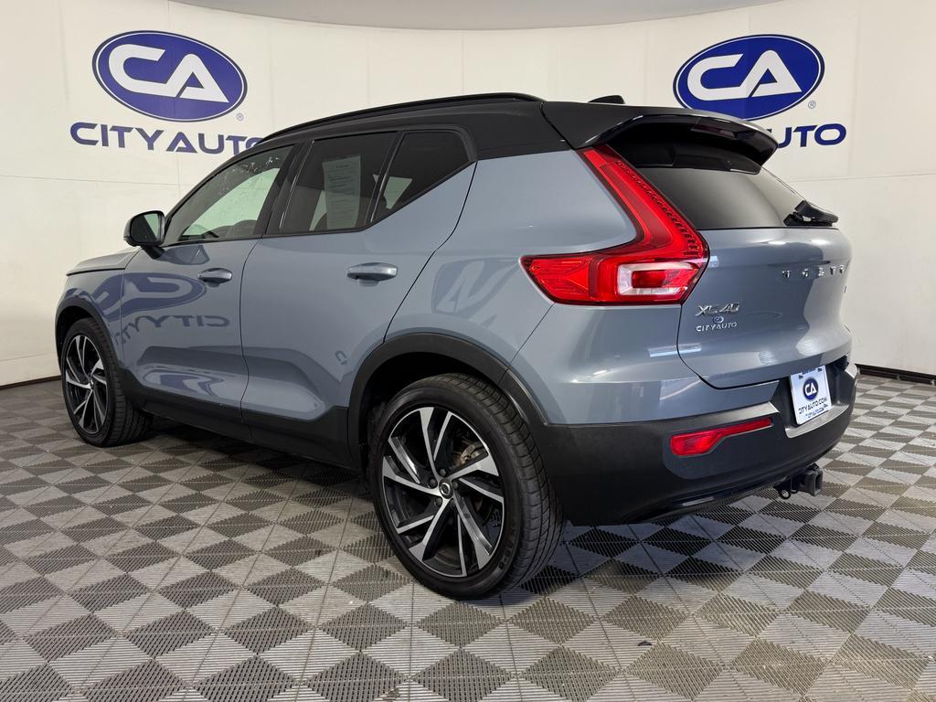 used 2021 Volvo XC40 car, priced at $23,678