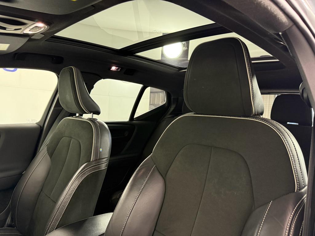 used 2021 Volvo XC40 car, priced at $23,678