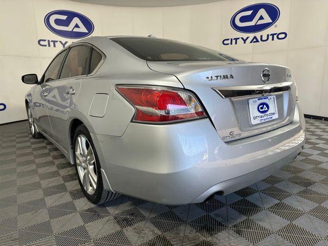 used 2015 Nissan Altima car, priced at $15,900