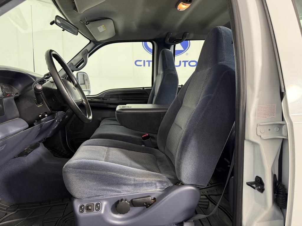 used 2001 Ford F-250 car, priced at $15,500
