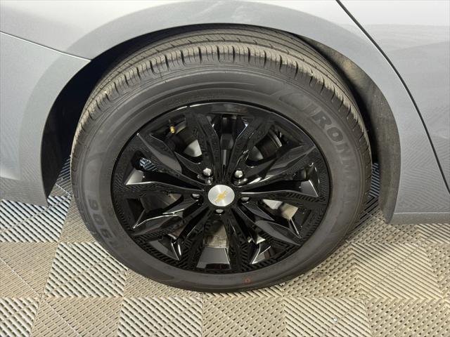 used 2024 Chevrolet Malibu car, priced at $20,995