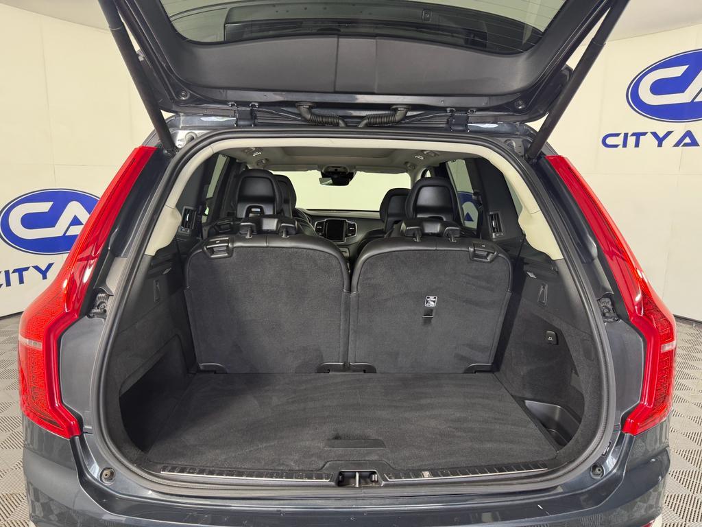used 2022 Volvo XC90 Recharge Plug-In Hybrid car, priced at $41,000