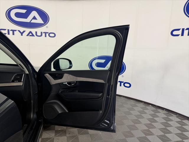 used 2022 Volvo XC90 Recharge Plug-In Hybrid car, priced at $46,800