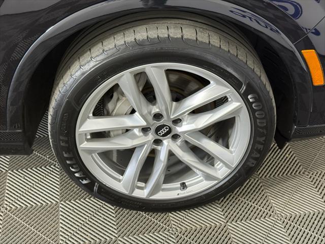 used 2018 Audi Q7 car, priced at $23,995