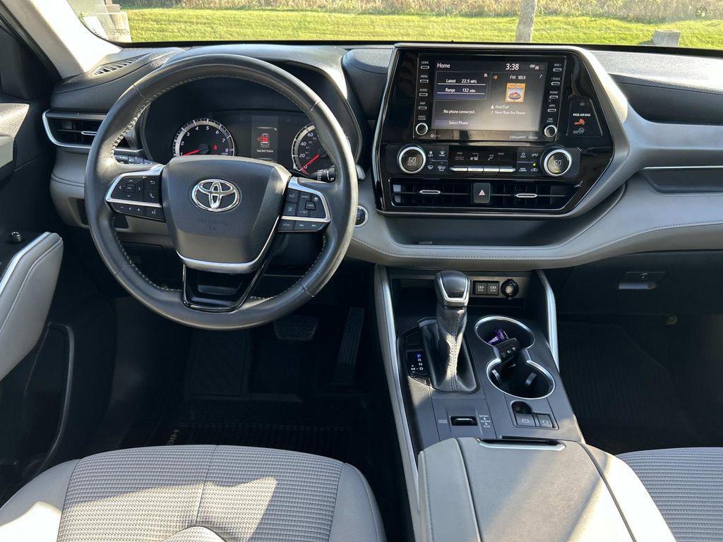 used 2020 Toyota Highlander car, priced at $23,992