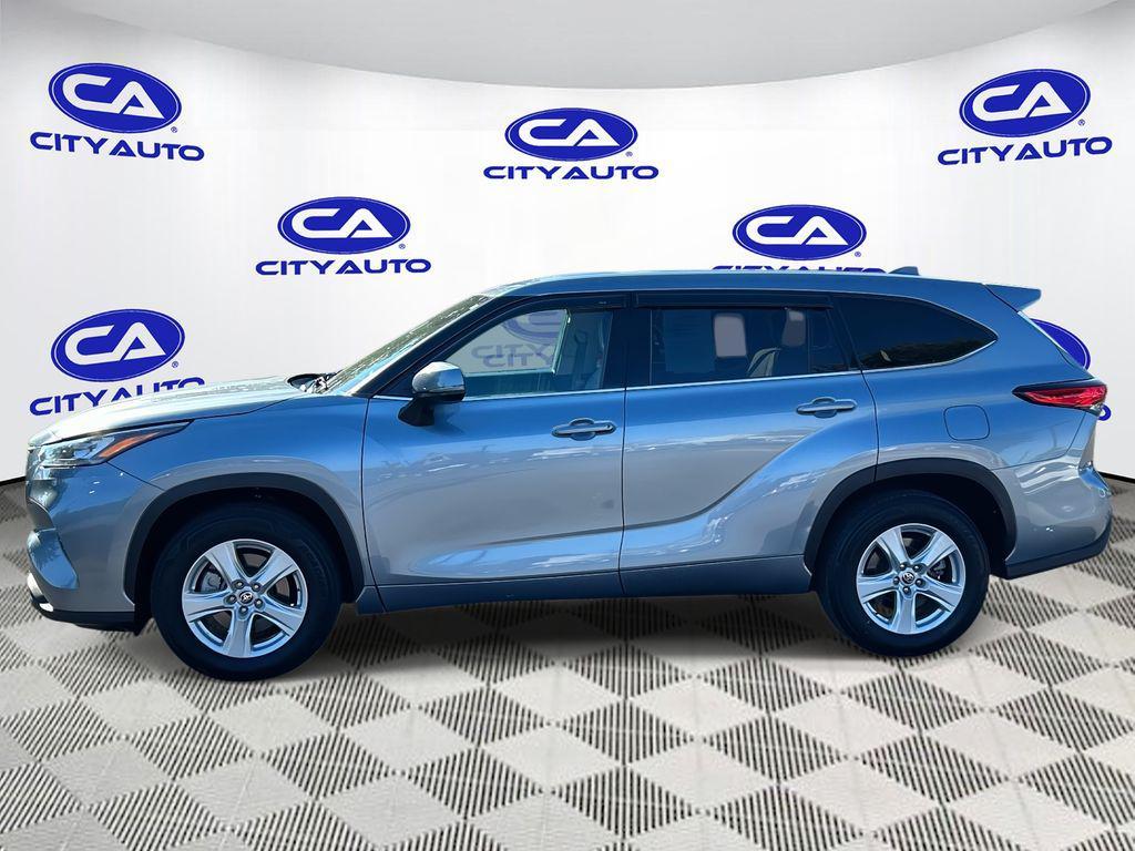 used 2020 Toyota Highlander car, priced at $23,992
